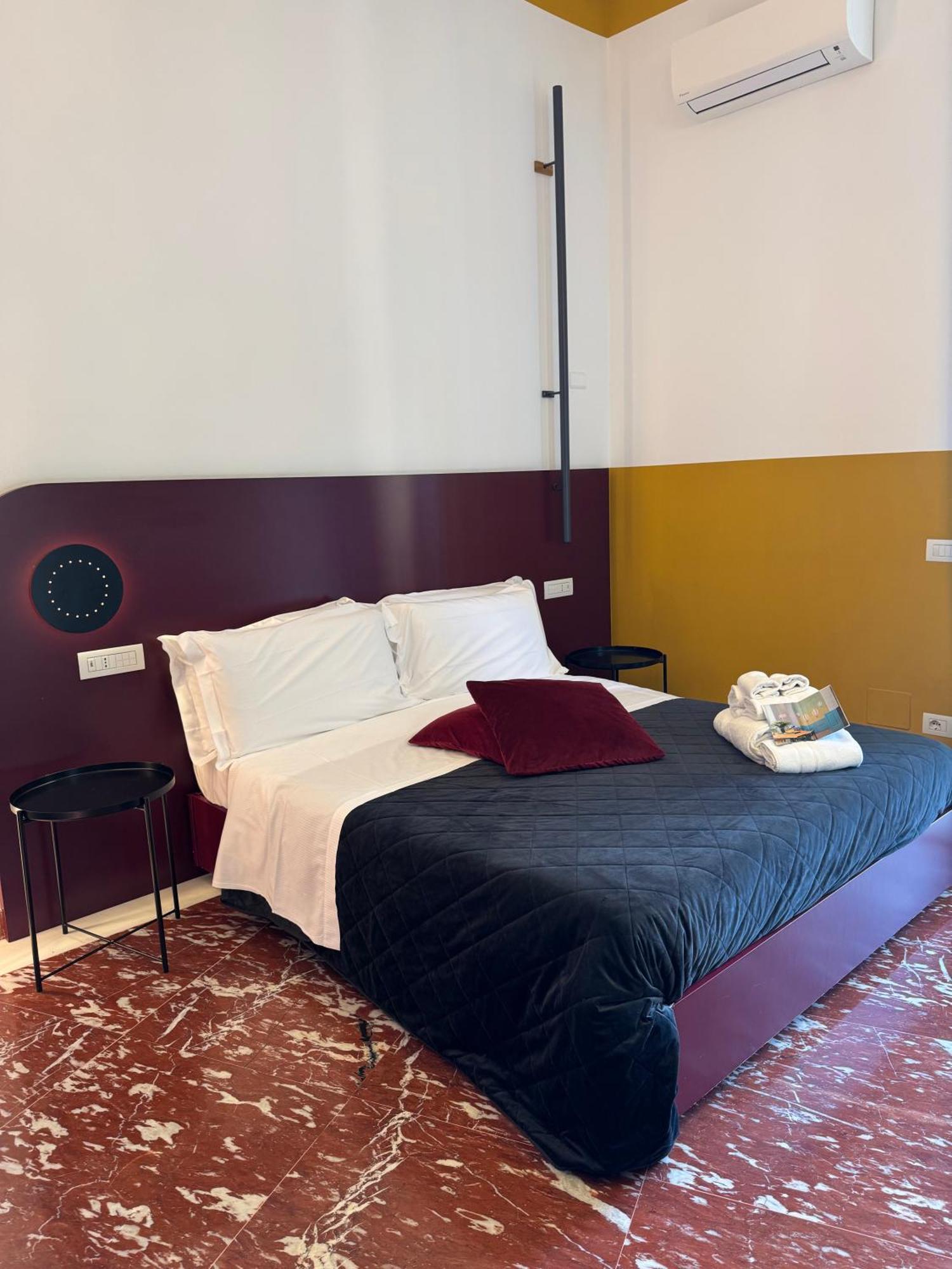 Rettifilo 311 Hotel Naples Exterior photo